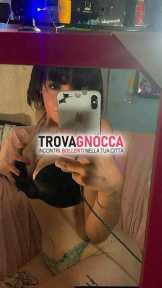 solo oggi prezzi imperdibili 💕 giovane troia maialina😘 gola profonda ❤️ e passionale😉 pulita e discreta😏