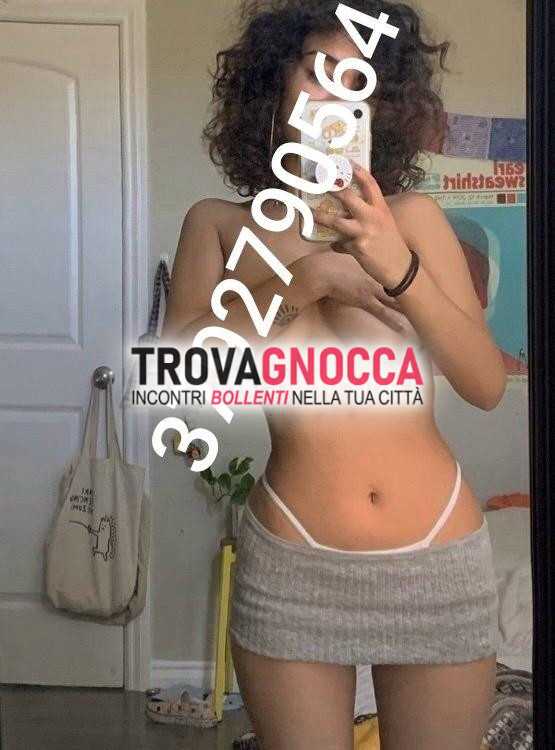 💖lina cocolichio💖 sono molto dolce e disponibile mi piace godermi ogni momento calma. brava e sensualissima ho incantevole seno naturale e cul0 naturale non perdere