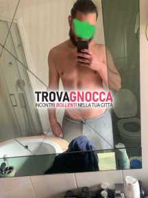 ragazzo atletico ed alto bella presenza gentile ed educato massima riservatezza e rispetto. offro miei servizi intrattenimento donne massimo 50 anni comprendenti massaggi relax sesso preliminari ed ogni altro desiderio ove possibile soddisfare donna