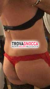 passivo gran vagina e anale cerca uomini dotati essere sfondato. ospito gratis